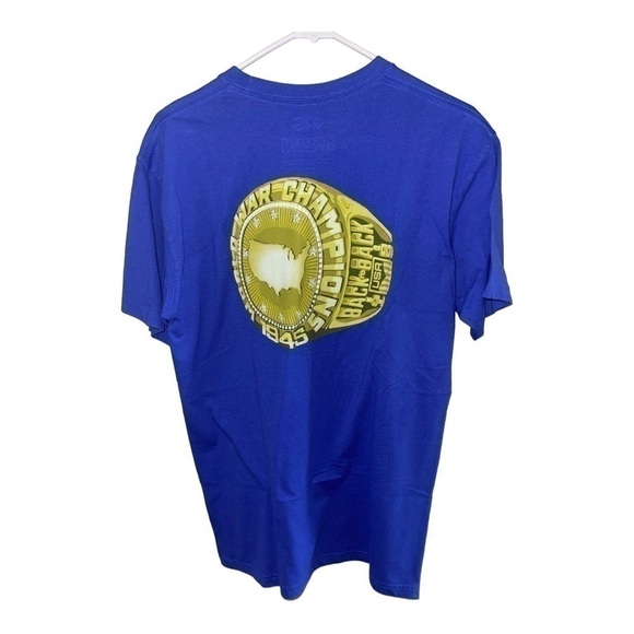 Rowdy GENTLEMEN WORLD WAR CHAMPIONS 1945 SHORT SLEEVE TEE SIZE LARGE - Picture 1 of 3